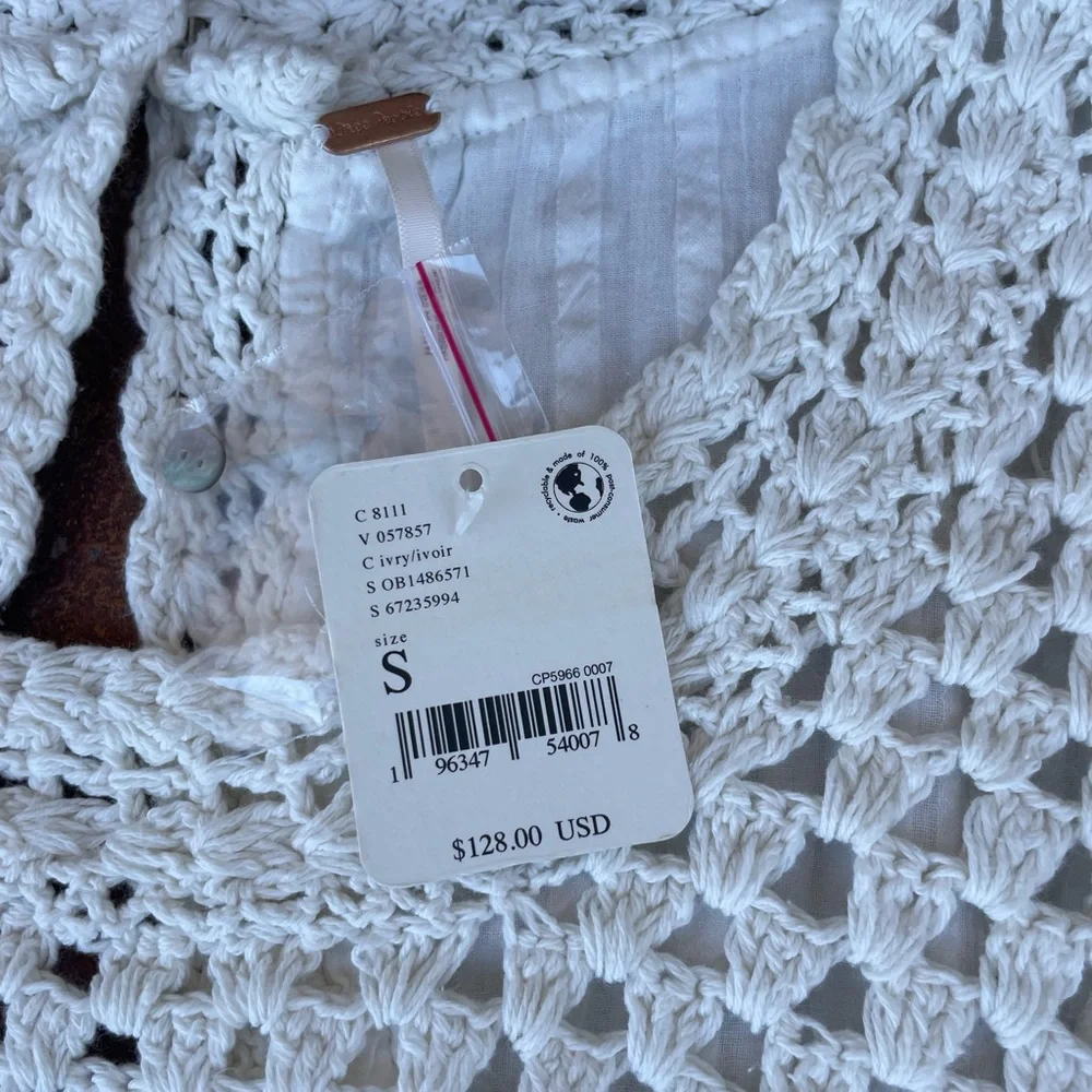 NWT free people crochet blouse 🤍